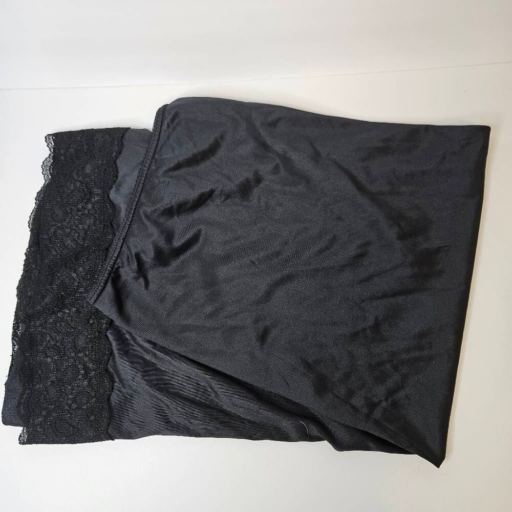 Vintage Velrose half slip, black. 1X #995